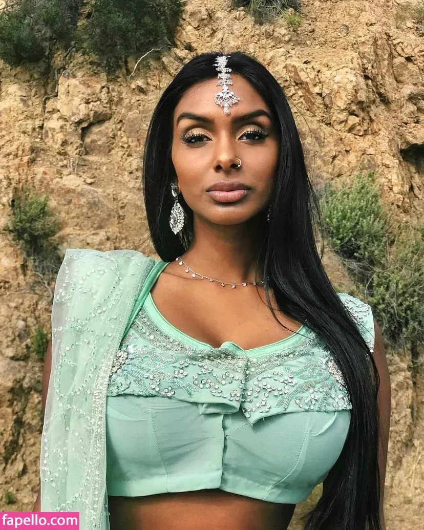 Sarah Mak Onlyfans Photo Gallery 