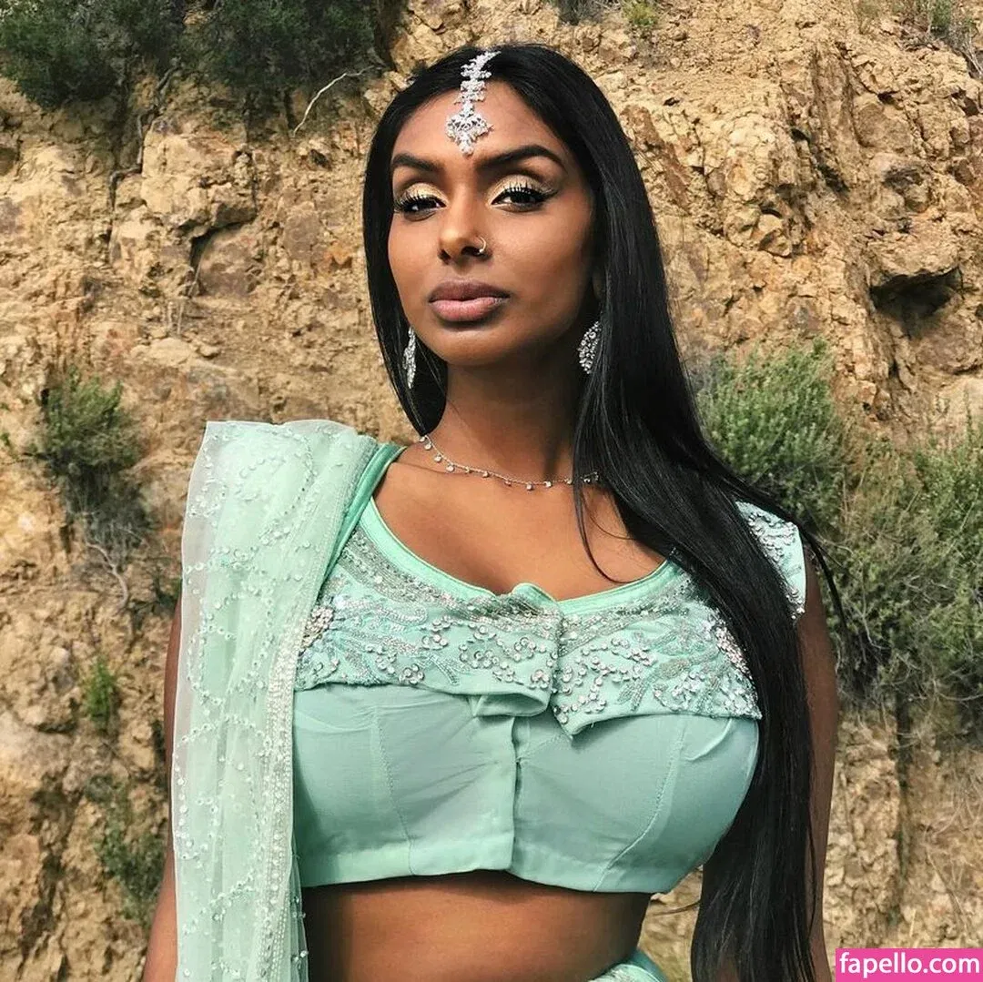 Sarah Mak Onlyfans Photo Gallery 