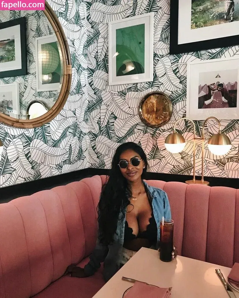 Sarah Mak Onlyfans Photo Gallery 