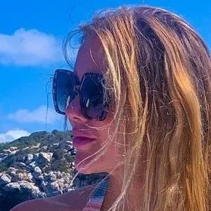 Laura Karasek Onlyfans Photo Gallery 