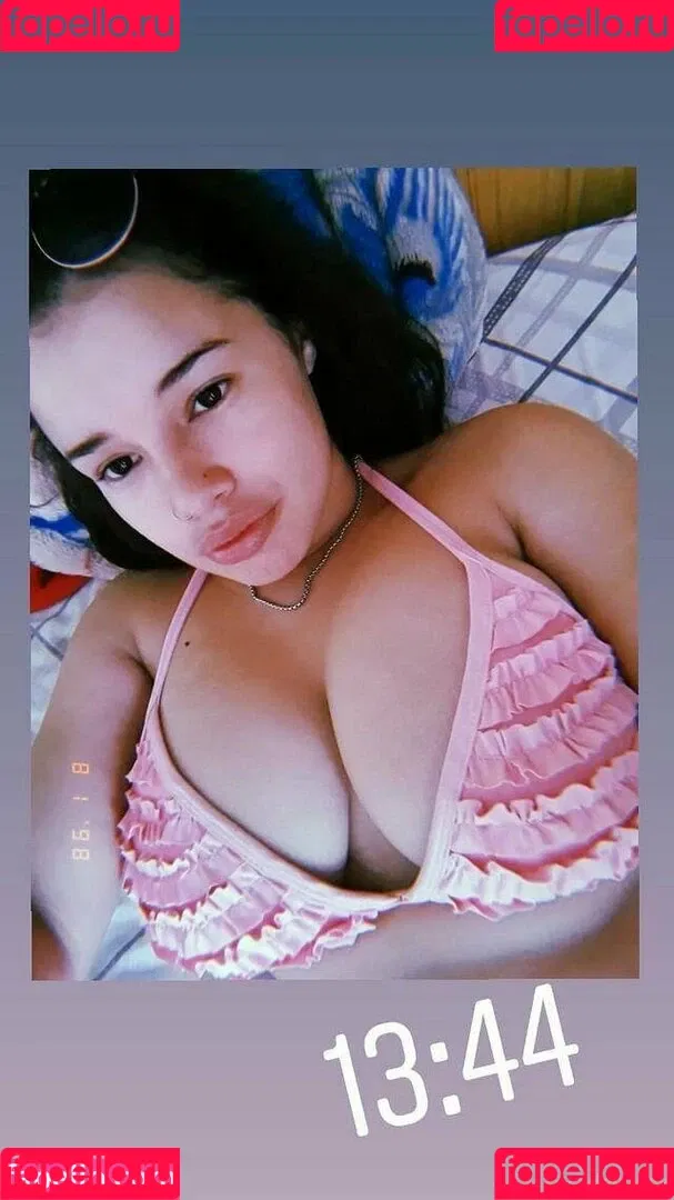 madelaniexx Onlyfans Photo Gallery 