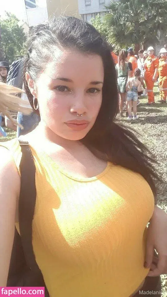 madelaniexx Onlyfans Photo Gallery 