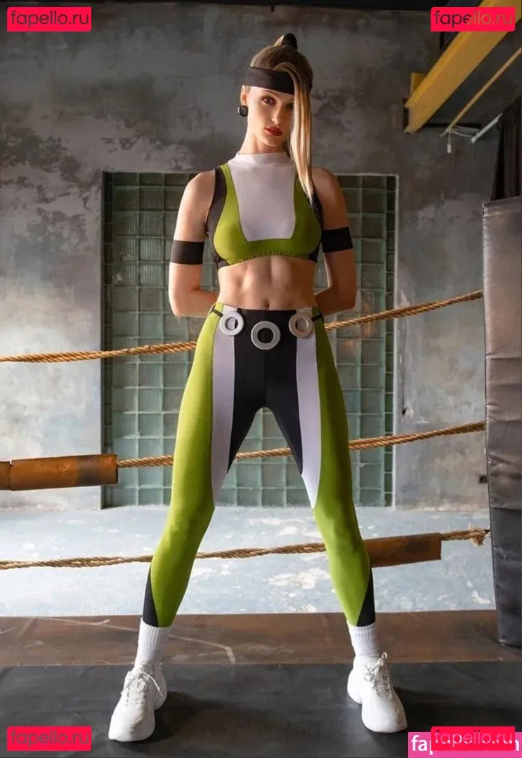 Mortal Kombat Erotic Cosplay Onlyfans Photo Gallery 