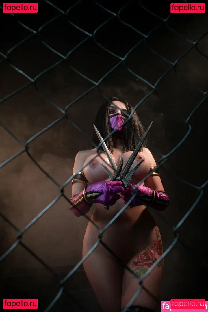 Mortal Kombat Erotic Cosplay Onlyfans Photo Gallery 