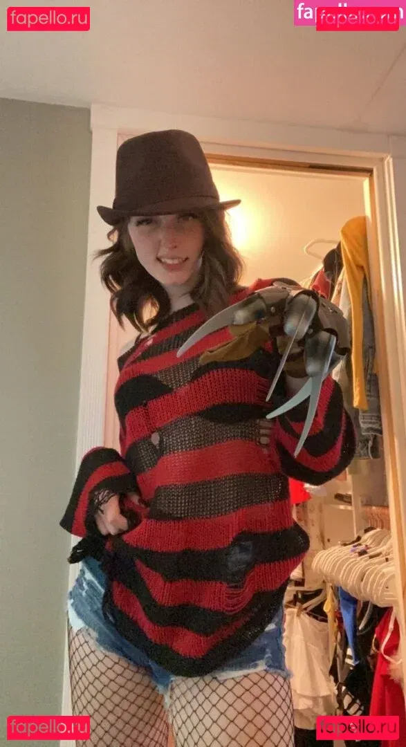 Mortal Kombat Erotic Cosplay Onlyfans Photo Gallery 