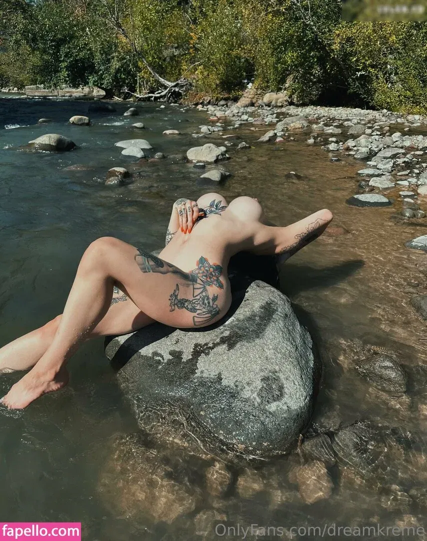 Dreamkreme / Krispykremerose Onlyfans Photo Gallery 