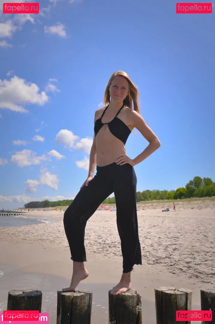 Microminimus & Wicked Weasel Models Onlyfans Photo Gallery 