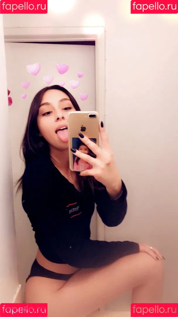Boobsweat_420 Onlyfans Photo Gallery 