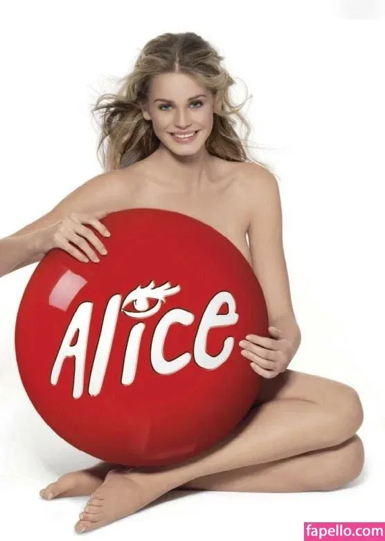 Vanessa Hessler Onlyfans Photo Gallery 