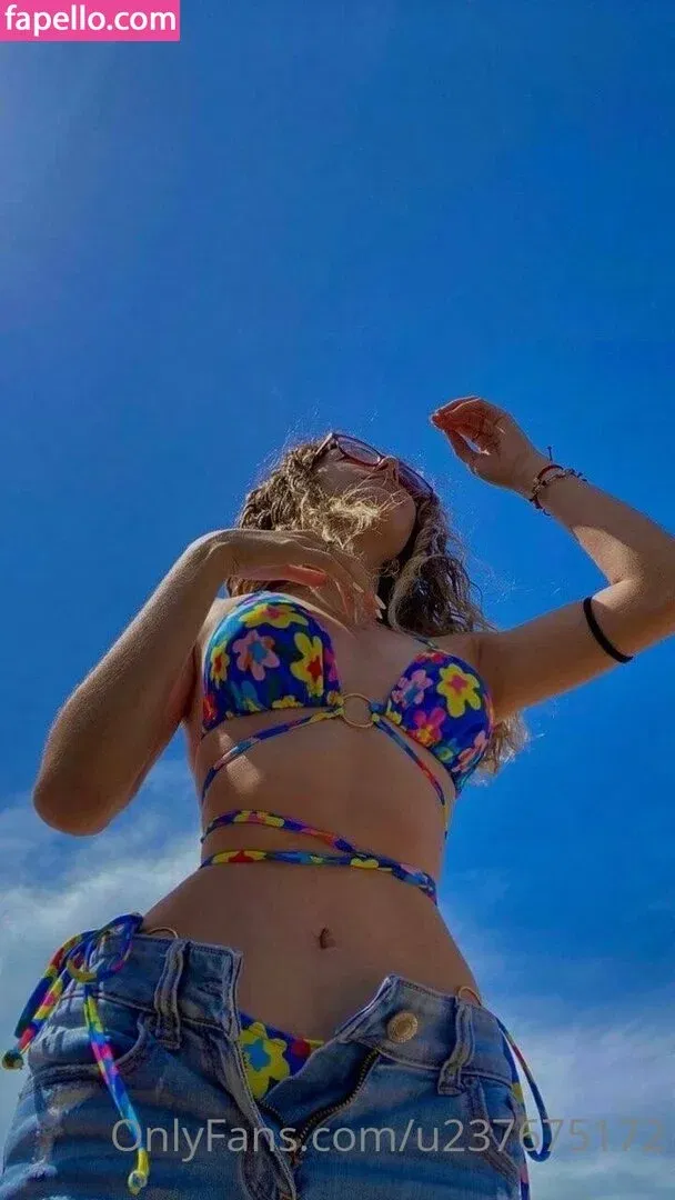 penelopexc Onlyfans Photo Gallery 