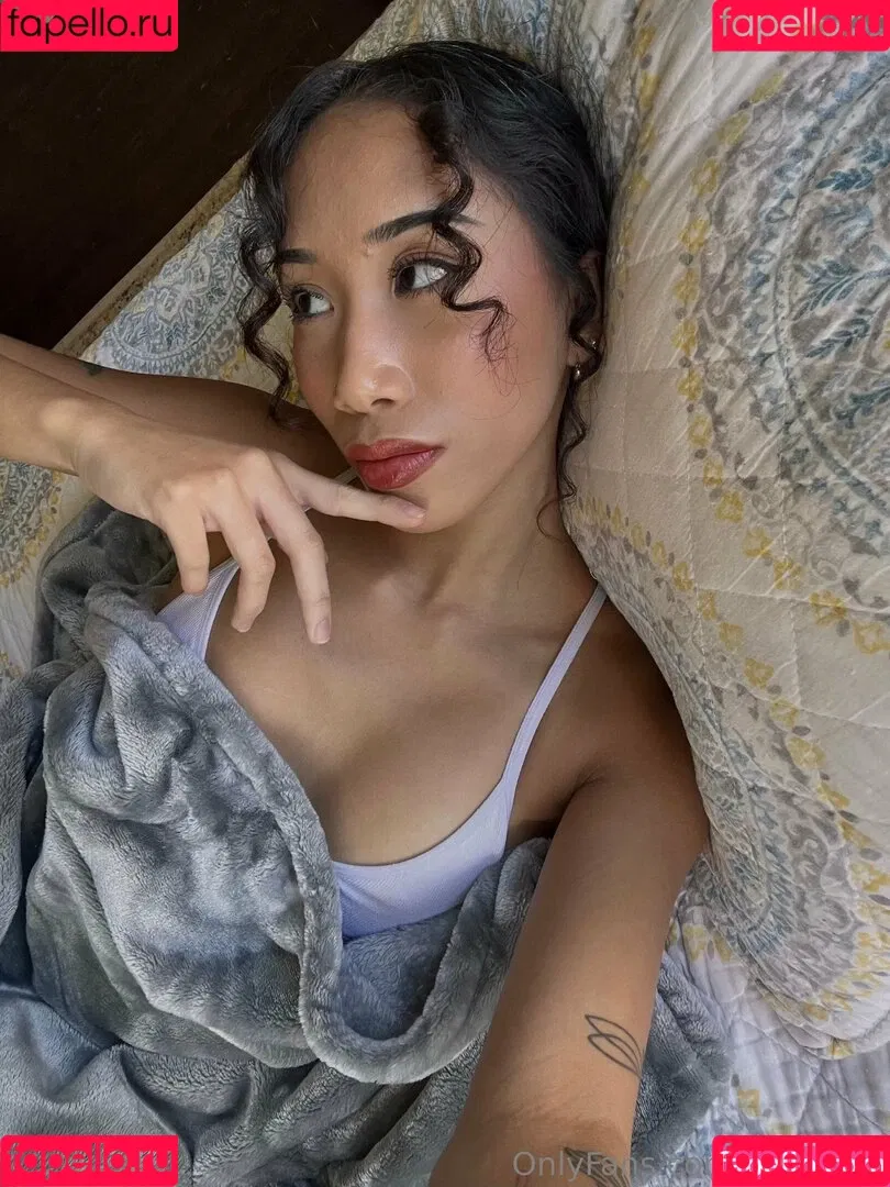uluvzella Onlyfans Photo Gallery 