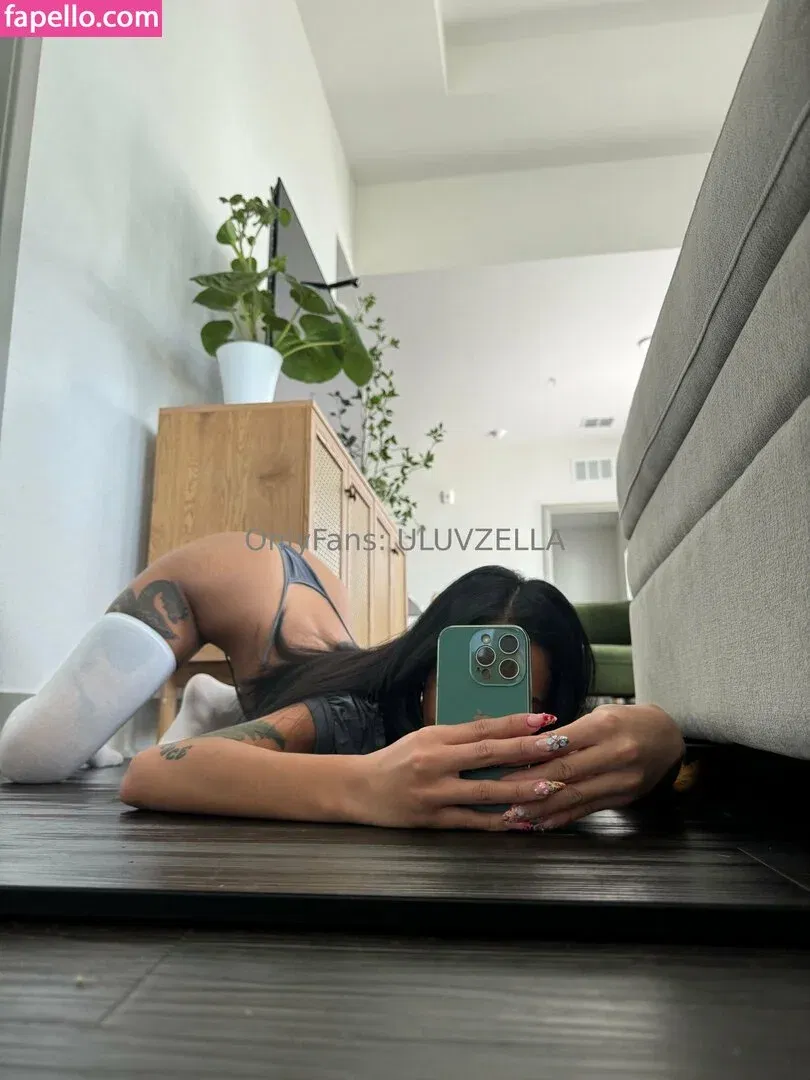 uluvzella Onlyfans Photo Gallery 
