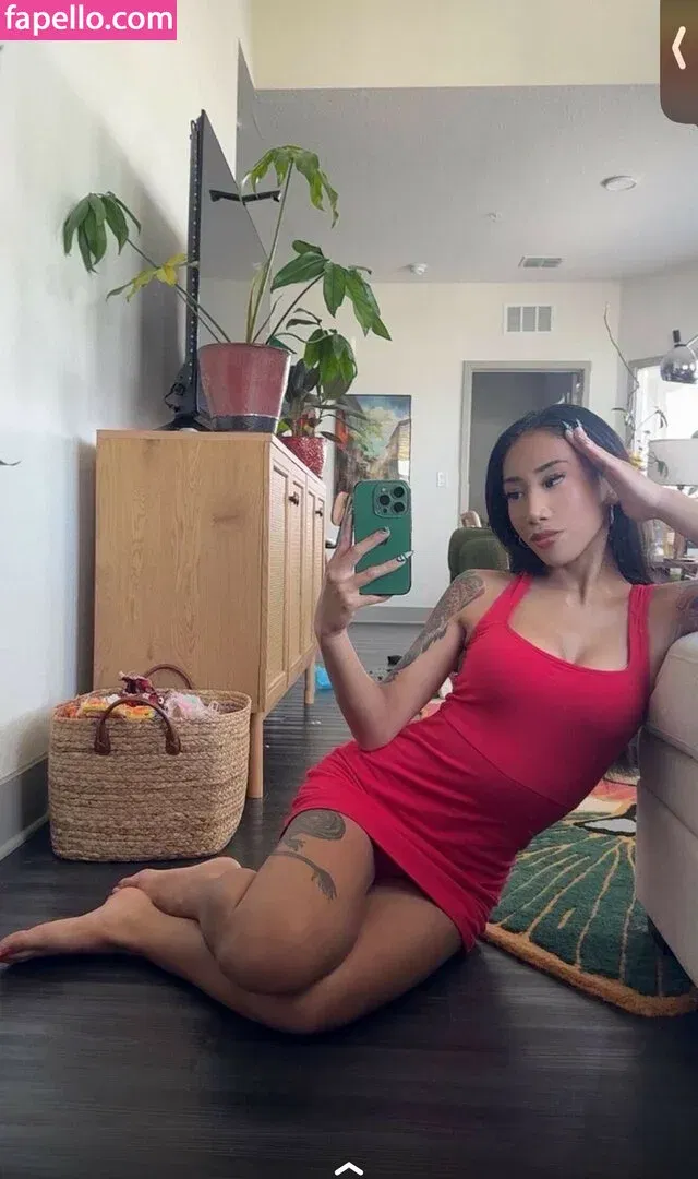 uluvzella Onlyfans Photo Gallery 