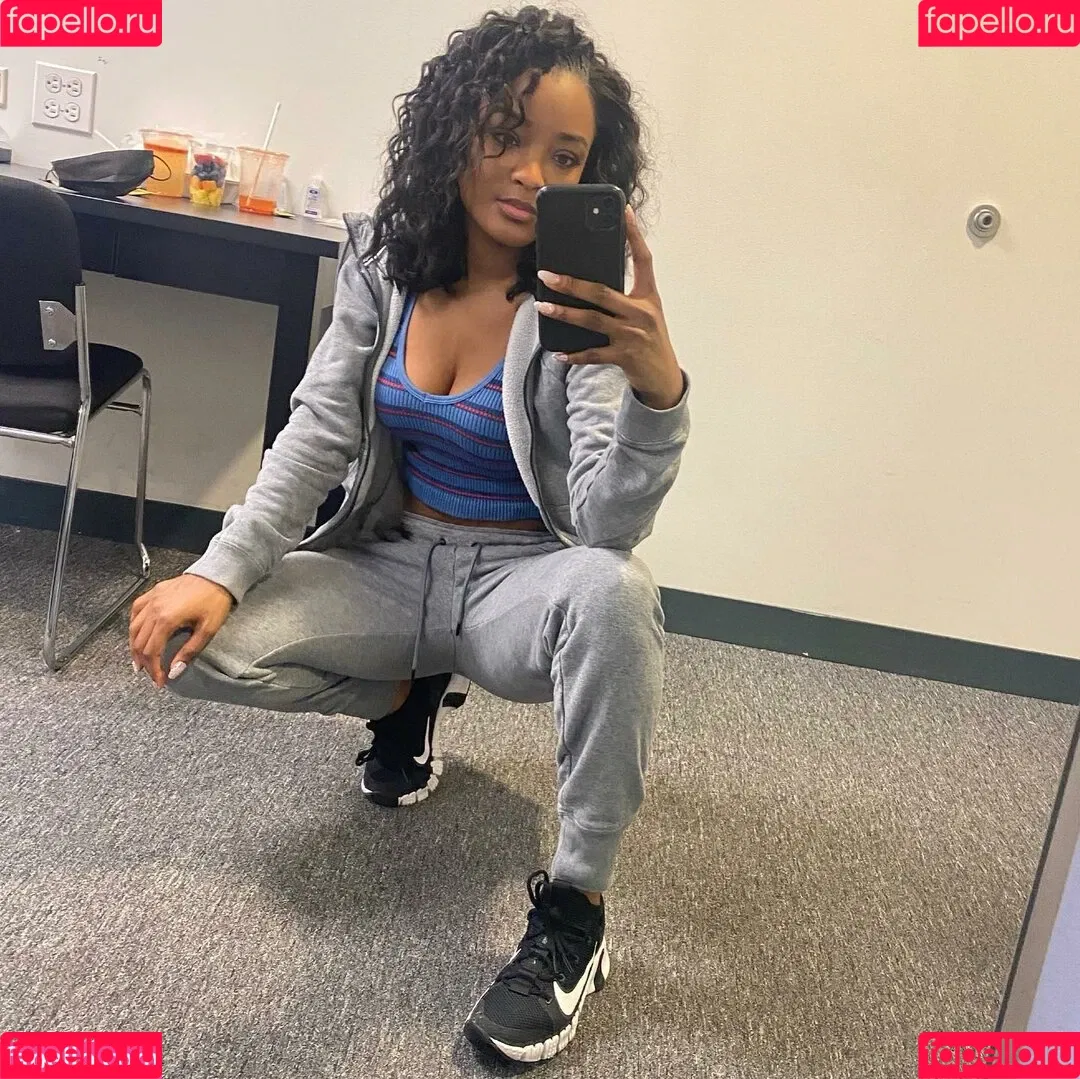 LaToya Tonodeo Onlyfans Photo Gallery 