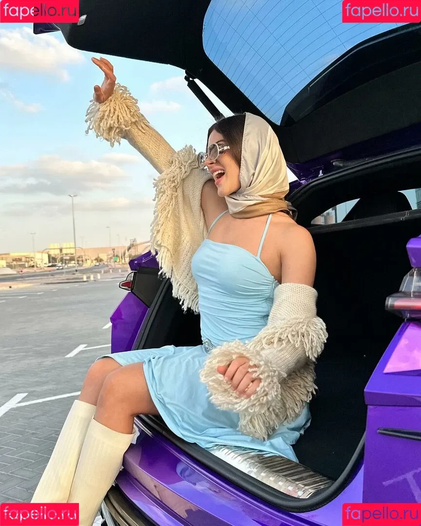 Leyla Afshonkar Onlyfans Photo Gallery 