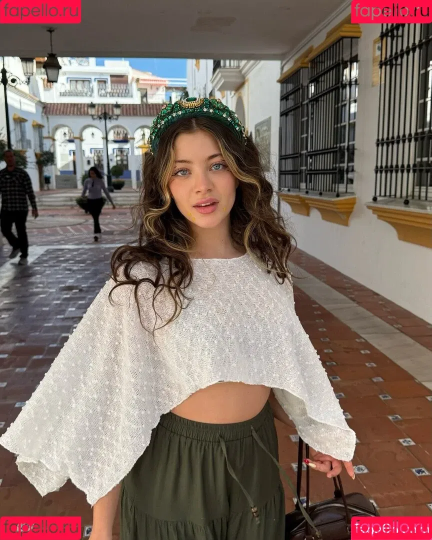 Leyla Afshonkar Onlyfans Photo Gallery 