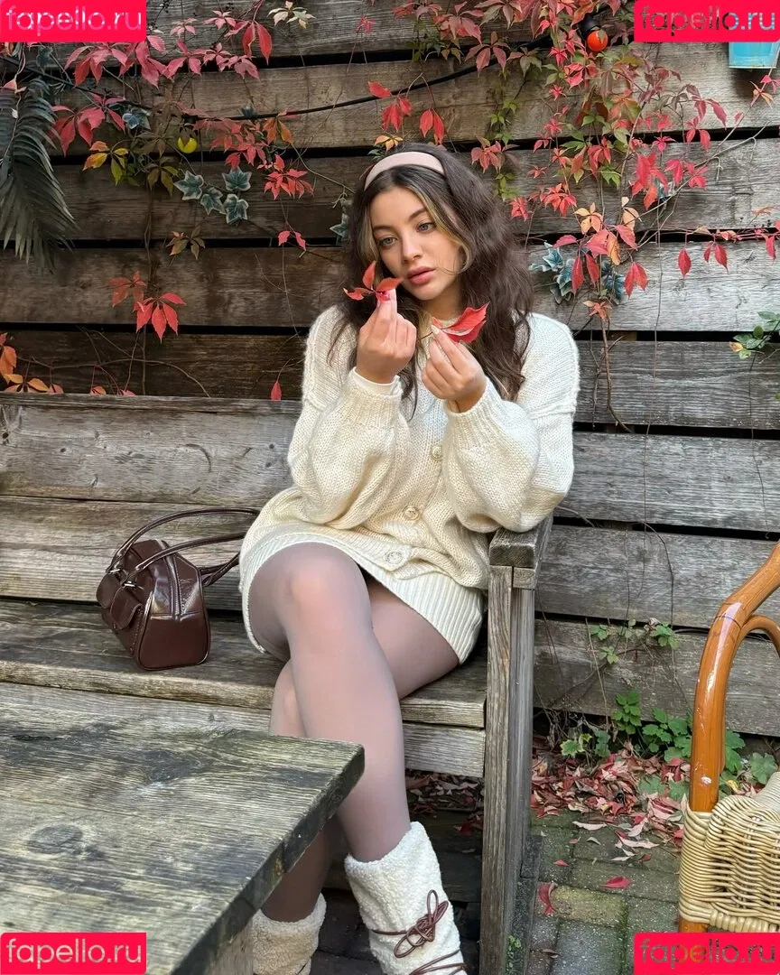 Leyla Afshonkar Onlyfans Photo Gallery 