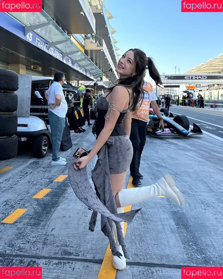 Leyla Afshonkar Onlyfans Photo Gallery 