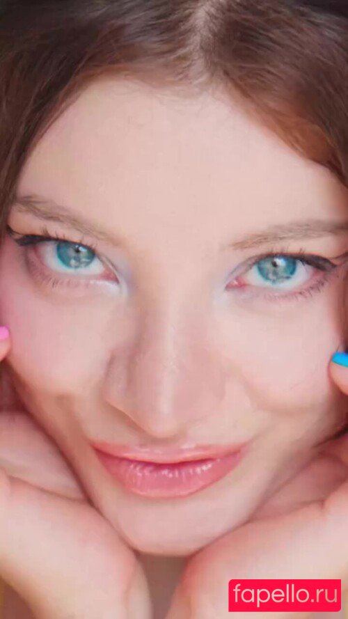 Leyla Afshonkar Nude Onlyfans Photo 20