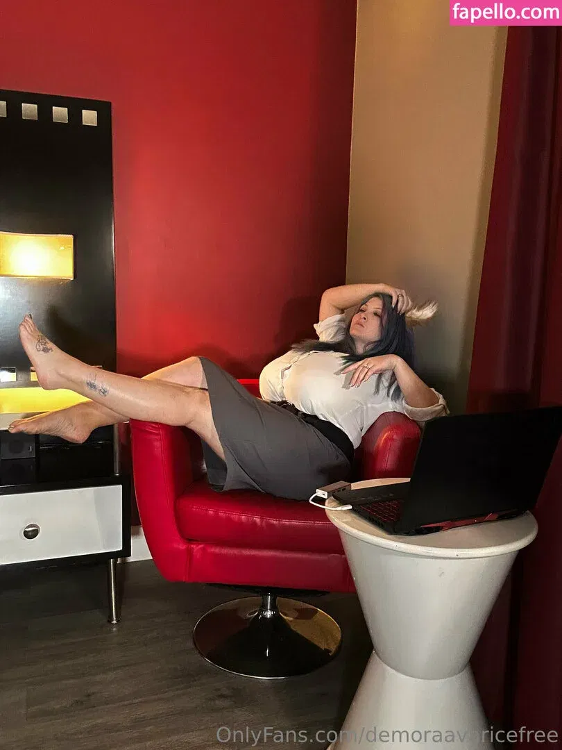 demoraavarice Onlyfans Photo Gallery 