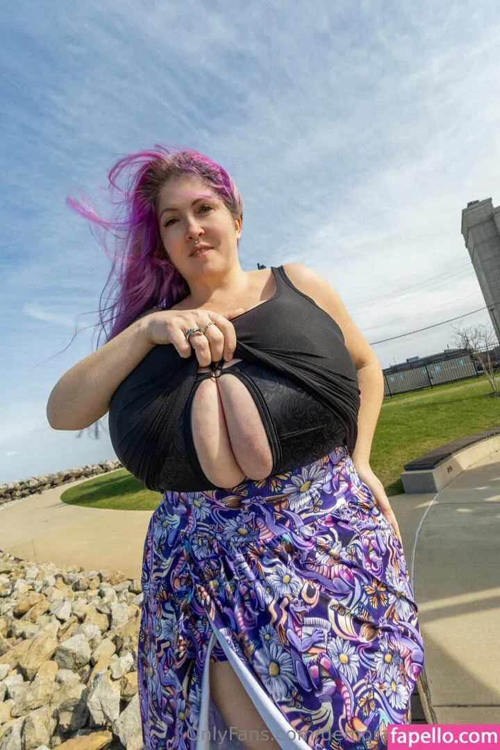 demoraavarice Onlyfans Photo Gallery 