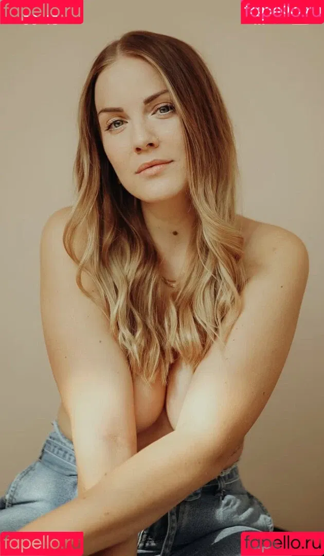 Vanessa Blumenthal Onlyfans Photo Gallery 