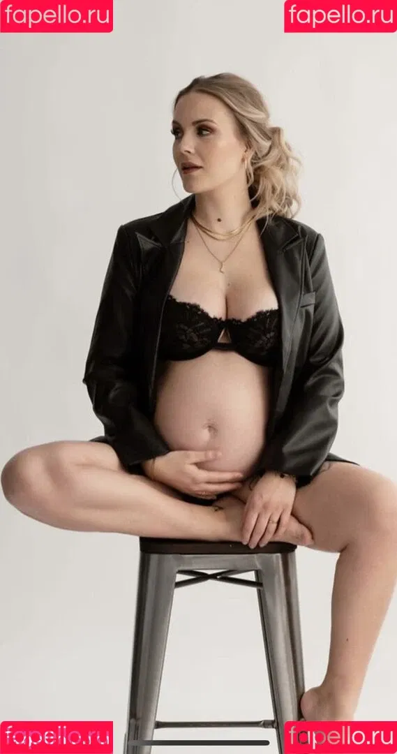 Vanessa Blumenthal Onlyfans Photo Gallery 