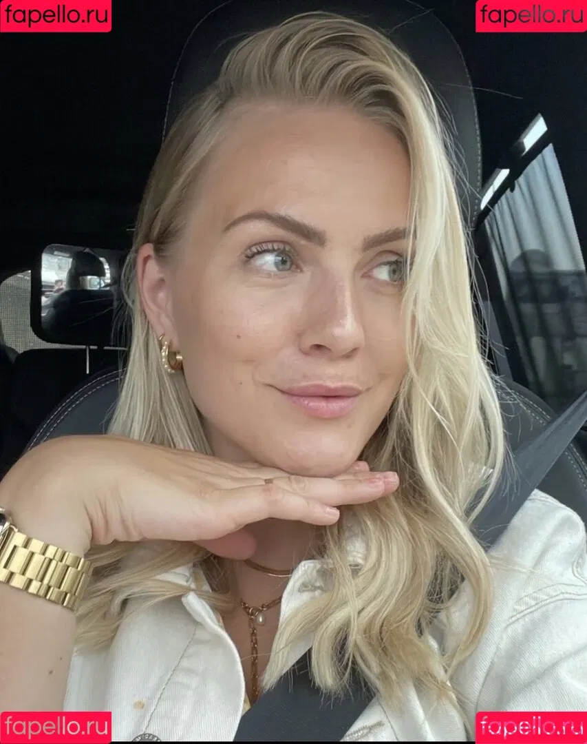 Vanessa Blumenthal Onlyfans Photo Gallery 