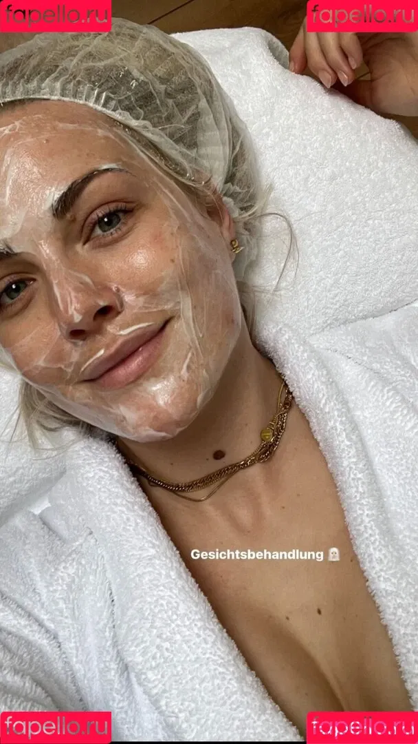 Vanessa Blumenthal Onlyfans Photo Gallery 