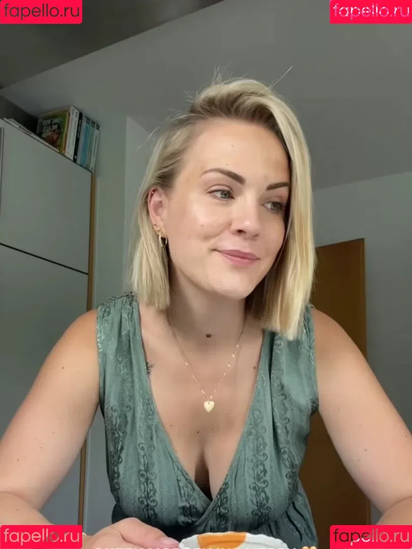 Vanessa Blumenthal Onlyfans Photo Gallery 