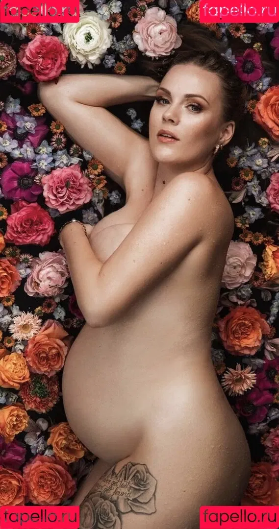 Vanessa Blumenthal Onlyfans Photo Gallery 