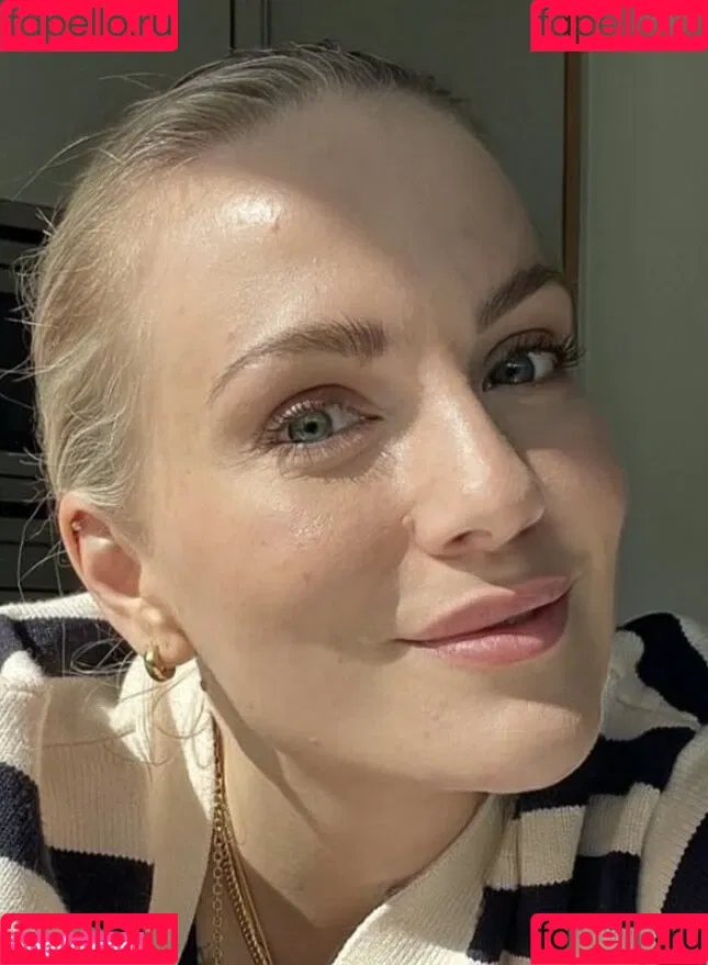 Vanessa Blumenthal Onlyfans Photo Gallery 
