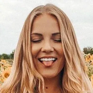 Vanessa Blumenthal Onlyfans Photo Gallery 