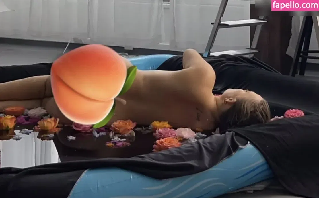 Vanessa Blumenthal Onlyfans Photo Gallery 