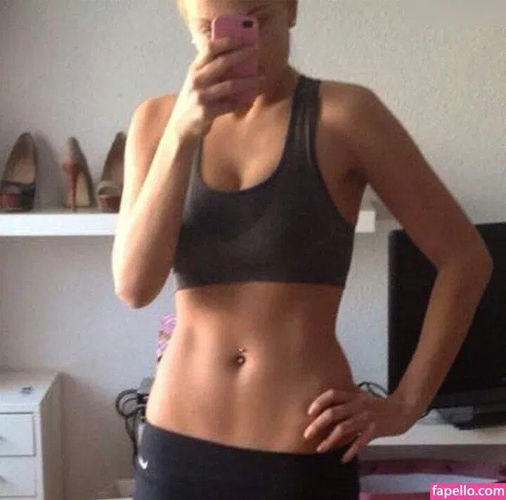 Vanessa Blumenthal Onlyfans Photo Gallery 