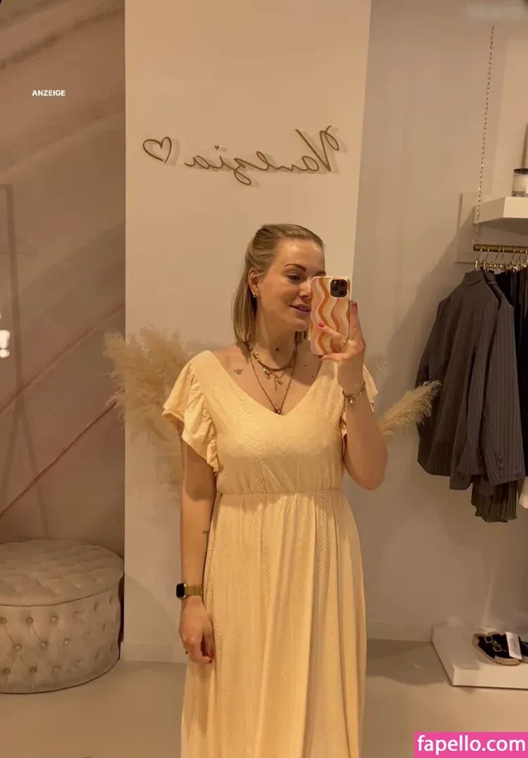 Vanessa Blumenthal Onlyfans Photo Gallery 