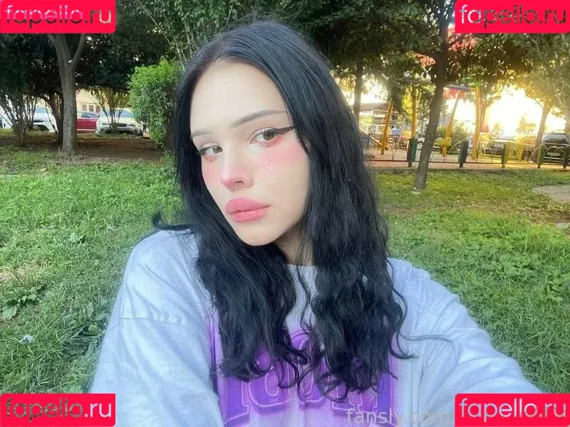 Trans Girl Kate Onlyfans Photo Gallery 