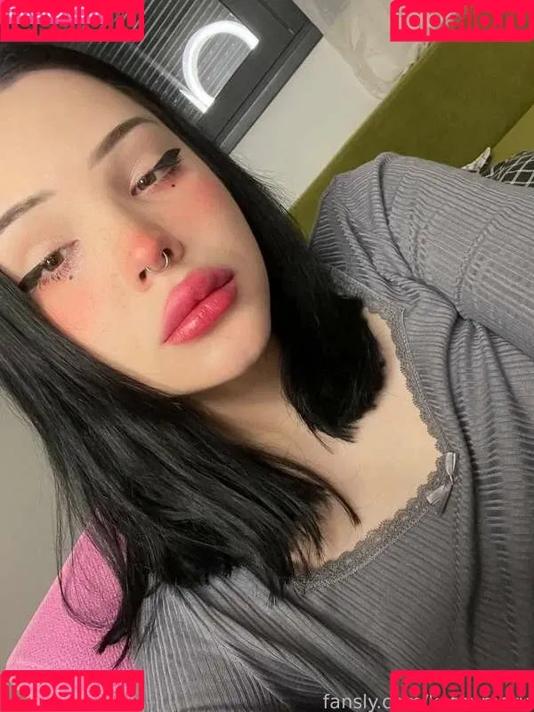 Trans Girl Kate Onlyfans Photo Gallery 