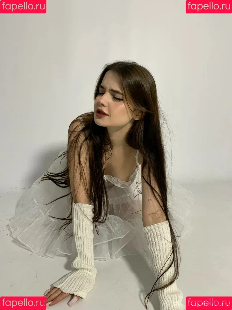 sighttttt (Vladlena) Onlyfans Photo Gallery 