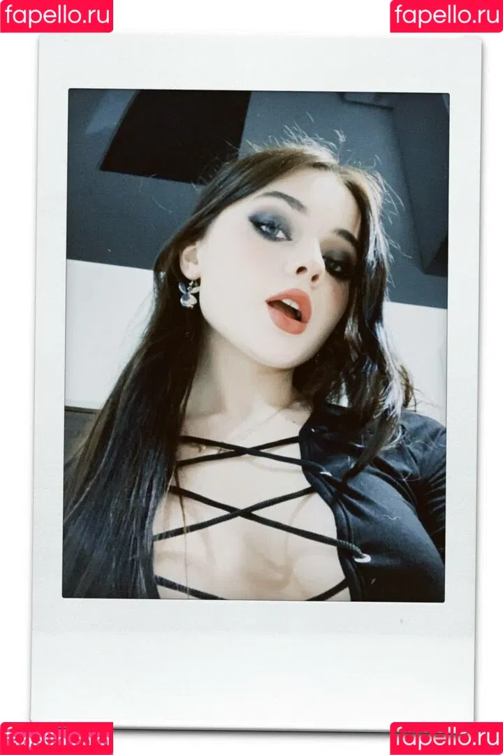 sighttttt (Vladlena) Onlyfans Photo Gallery 