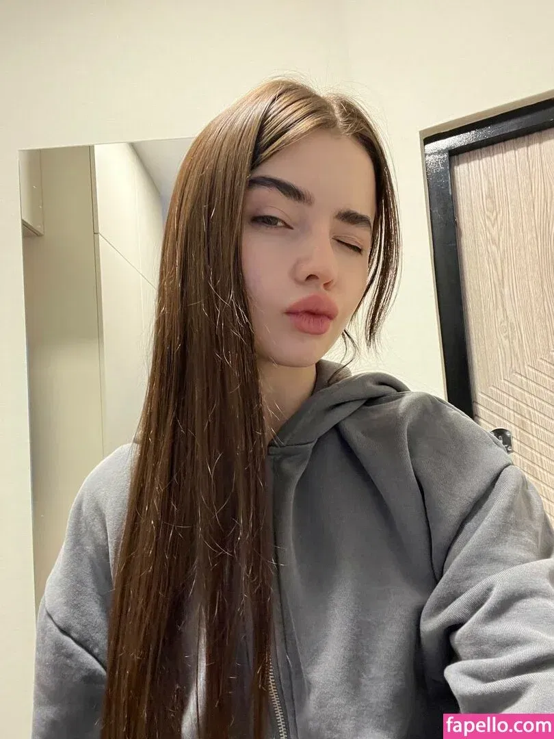 sighttttt (Vladlena) Onlyfans Photo Gallery 