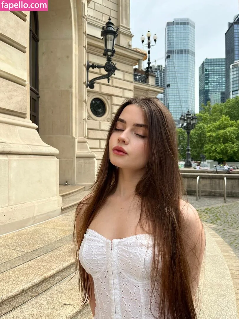 sighttttt (Vladlena) Onlyfans Photo Gallery 