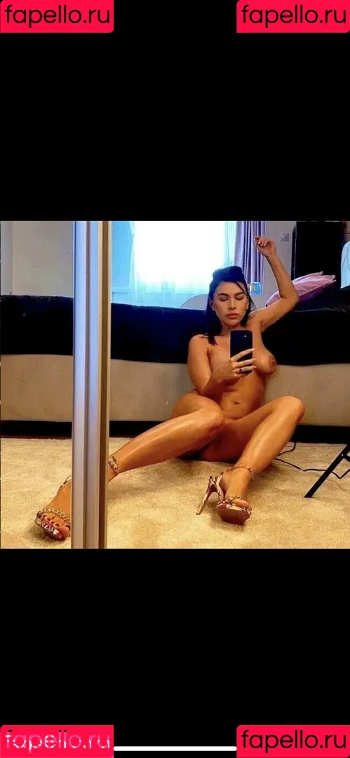 Andreea LaLuna Onlyfans Photo Gallery 