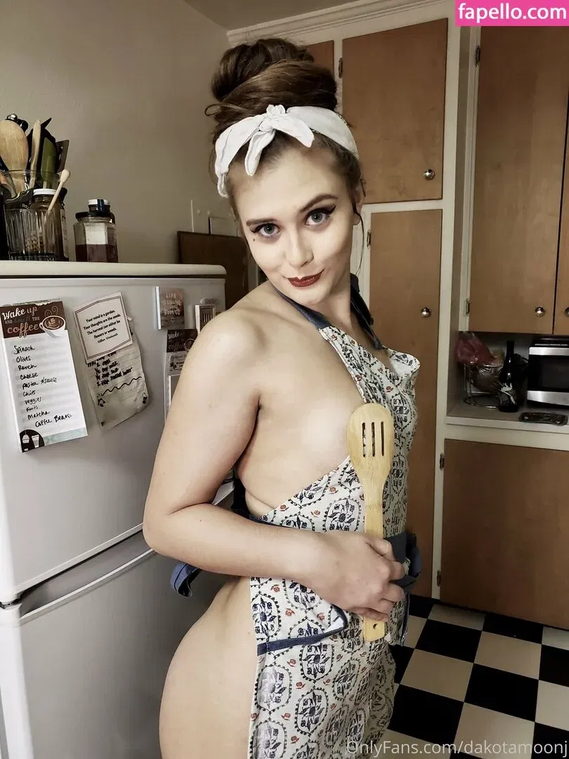 dakotamoonj Onlyfans Photo Gallery 