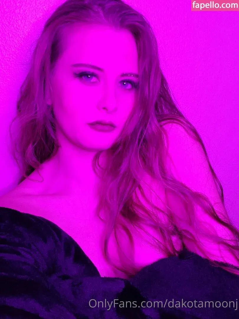 dakotamoonj Onlyfans Photo Gallery 