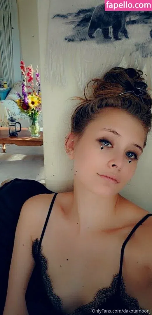 dakotamoonj Onlyfans Photo Gallery 