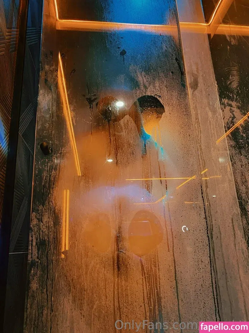 Yuna Kitty Onlyfans Photo Gallery 