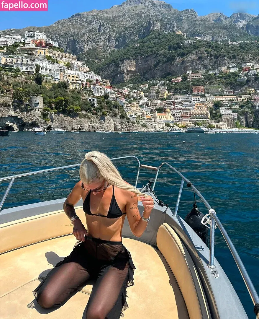 Walentina Doronina Onlyfans Photo Gallery 