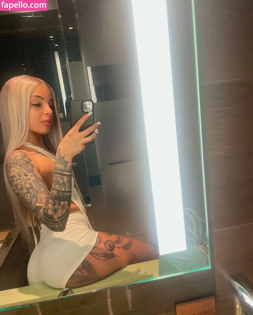 IG __xosarah / xosarahg Onlyfans Photo Gallery 