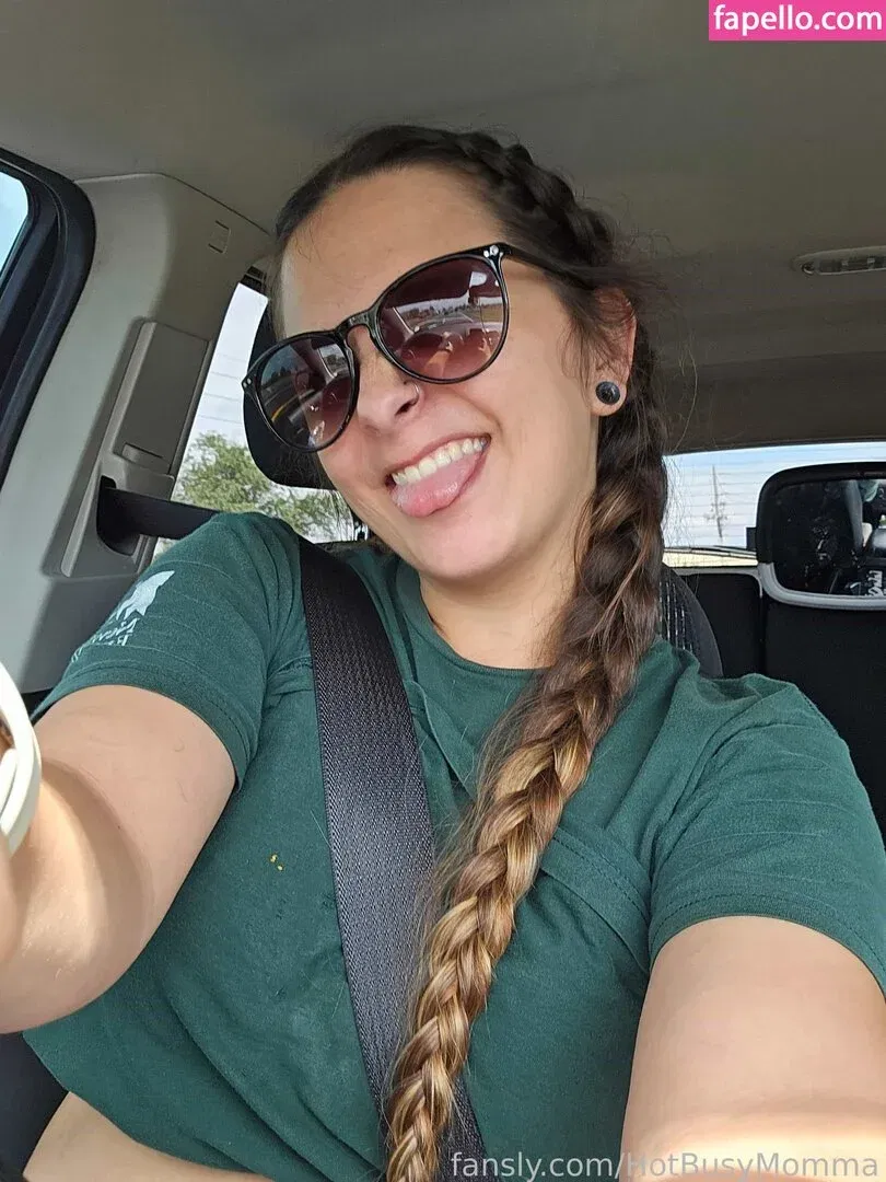 HotBusyMomma Onlyfans Photo Gallery 